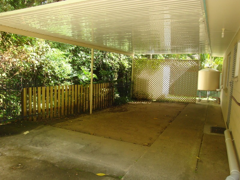 42 Kundart street, Coes Creek QLD 4560