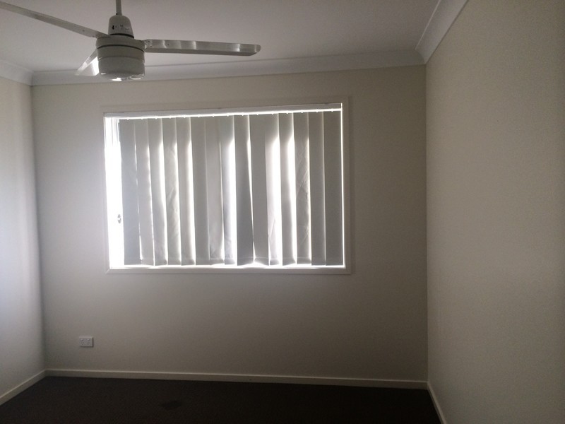 52 Newport Parade, Blacks Beach QLD 4740