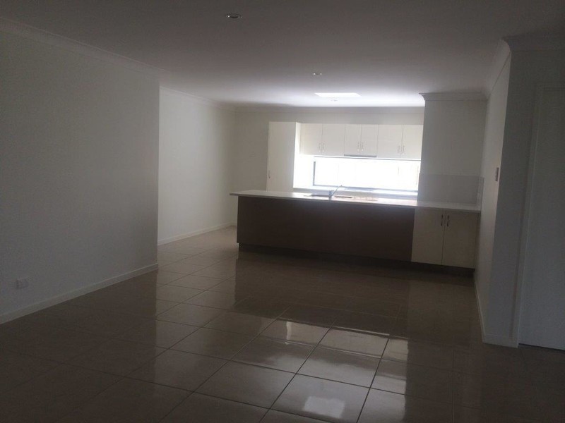 50 Donovan Street, Blacks Beach QLD 4740