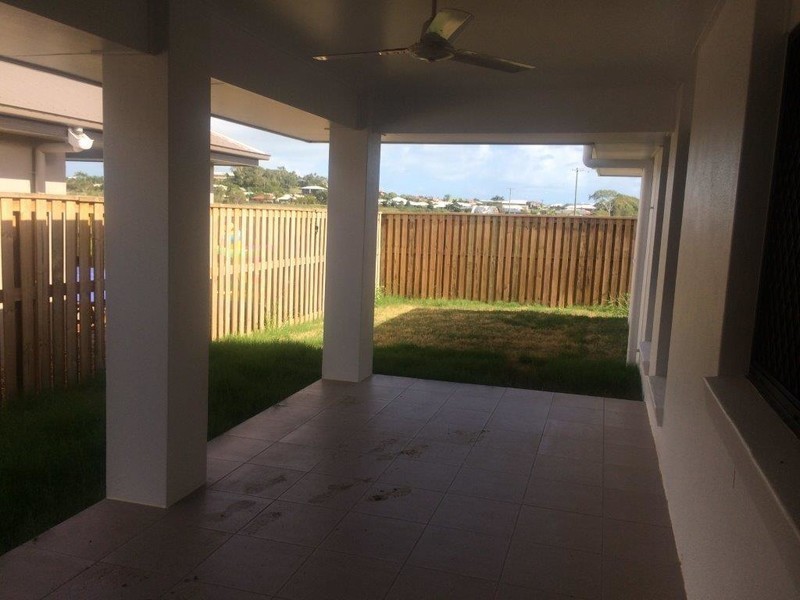 50 Donovan Street, Blacks Beach QLD 4740