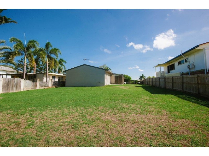 16 Bucas Drive, Bucasia QLD 4750