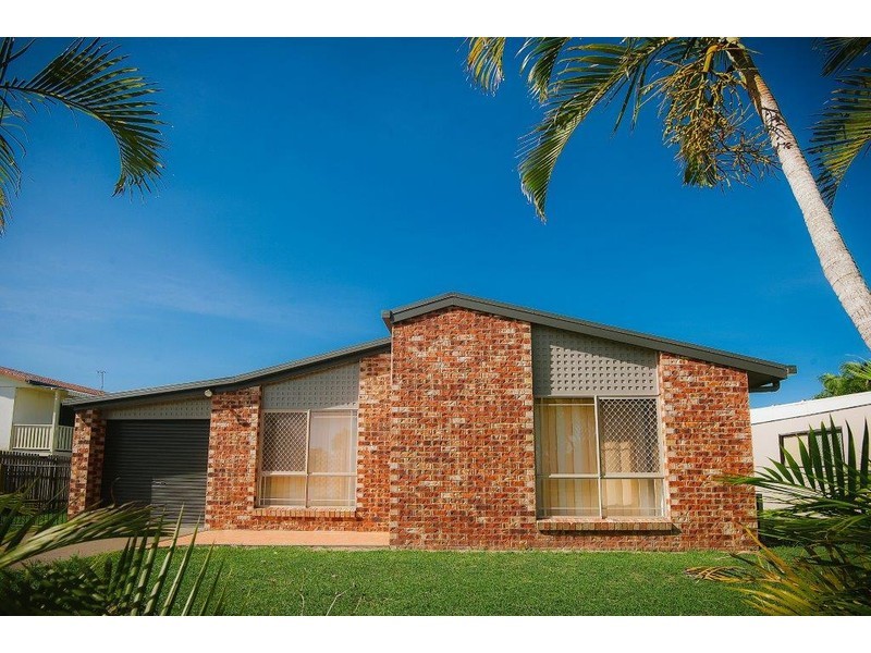 16 Bucas Drive, Bucasia QLD 4750