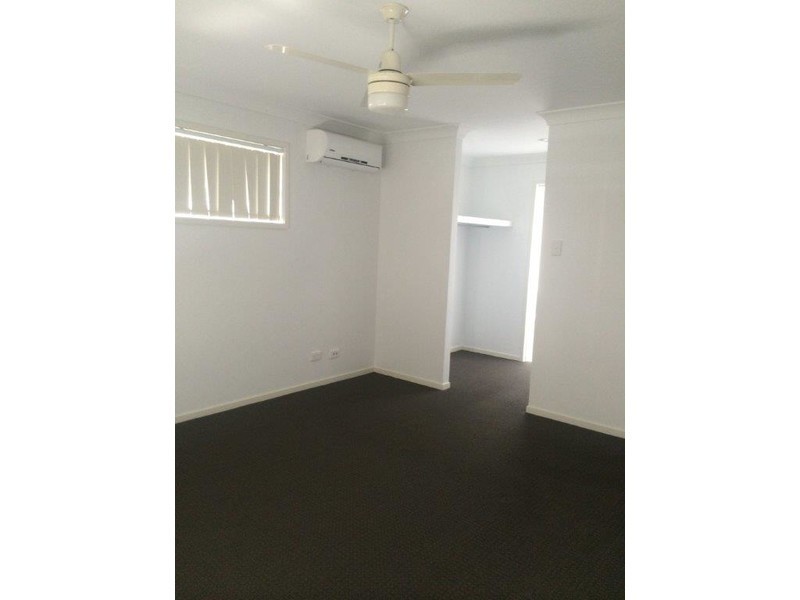 79 Montgomery Street, Rural View QLD 4740