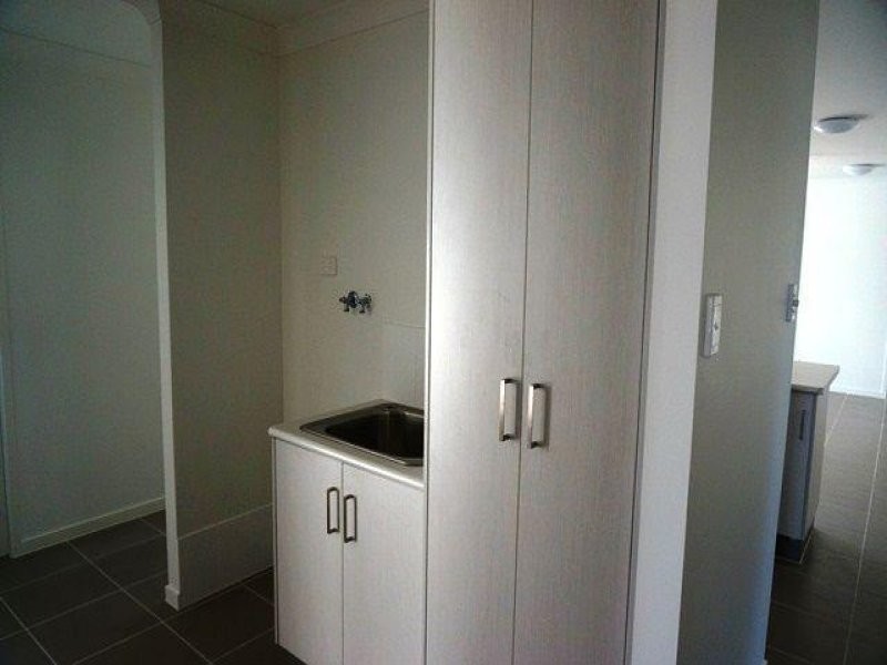 1/4 Sunbird Lane, Andergrove QLD 4740