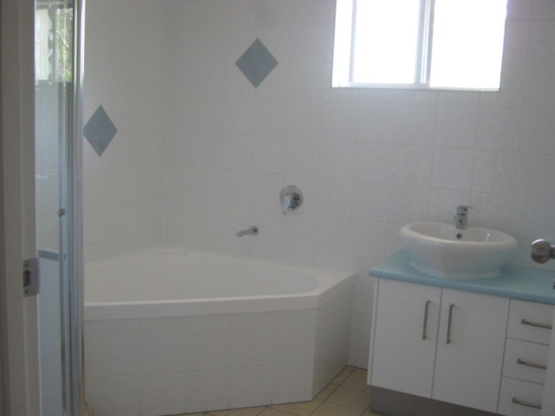 215 Fairhill Road, Ninderry QLD 4561