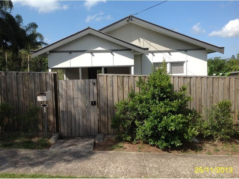 24 Hospital Road, Nambour QLD 4560