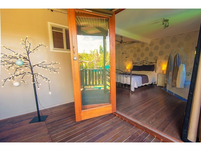 17 Brampton Avenue, Bucasia QLD 4750