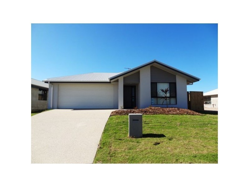 24 Esperance Avenue, Blacks Beach QLD 4740