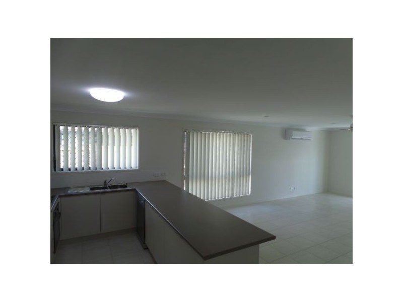 24 Esperance Avenue, Blacks Beach QLD 4740