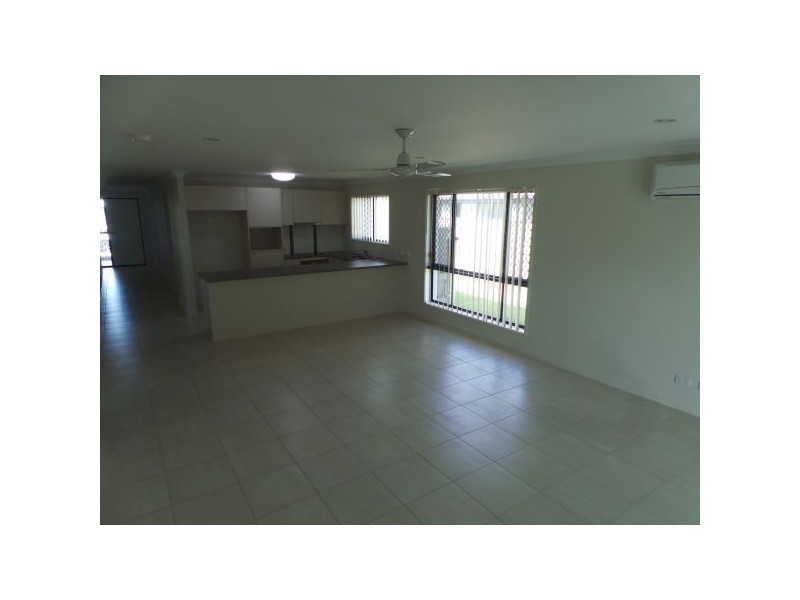 24 Esperance Avenue, Blacks Beach QLD 4740