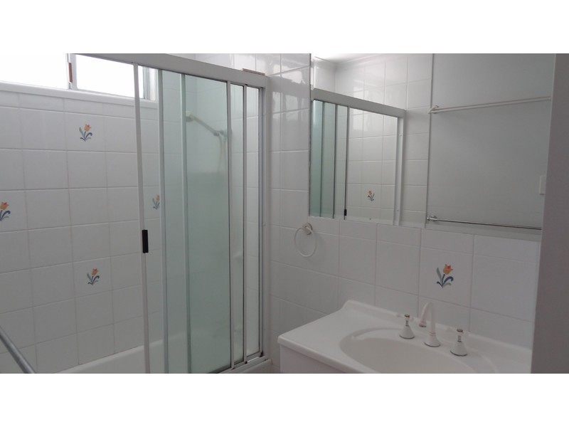 18 Cahill Crescent, Rural View QLD 4740