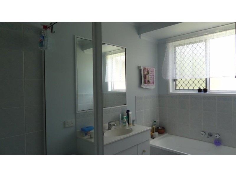 5 Christines Way, Eimeo QLD 4740