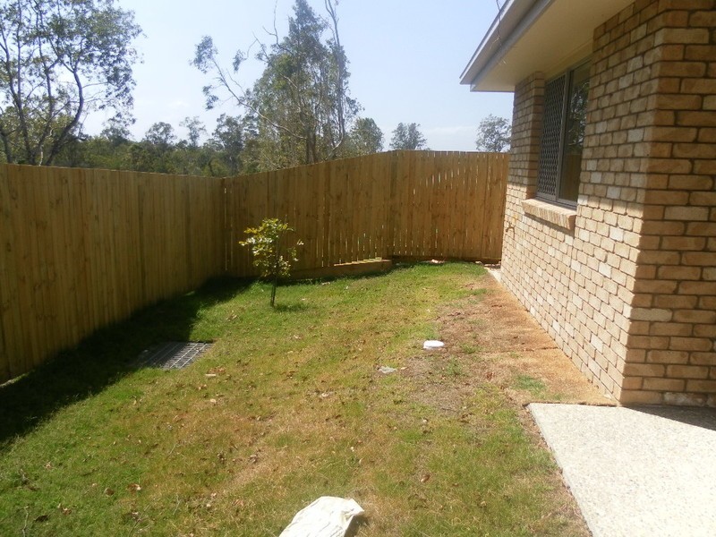 2/60 Koala Drive, Morayfield QLD 4506