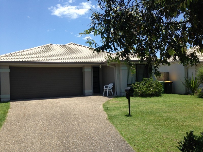 11 Davis Street, Sippy Downs QLD 4556