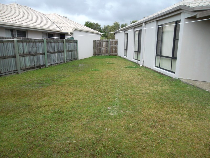 11 Davis Street, Sippy Downs QLD 4556