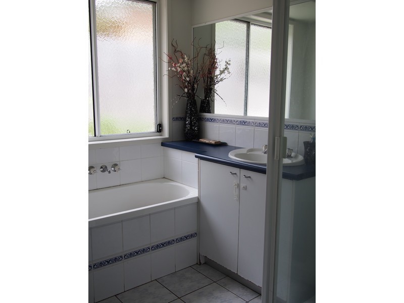 10 Columbia Street, Sippy Downs QLD 4556