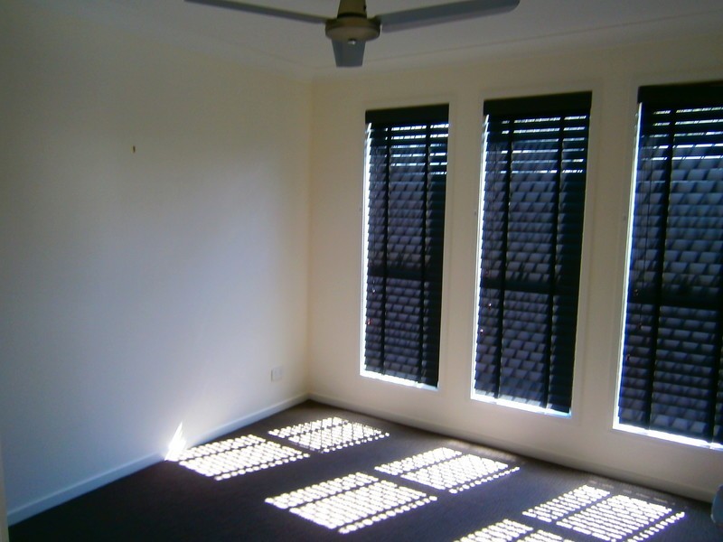 16 Ameen Circuit, Mudjimba QLD 4564