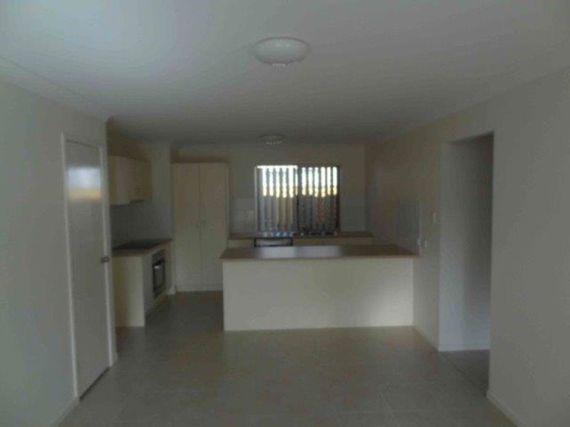 4 Warilla View, Blacks Beach QLD 4740