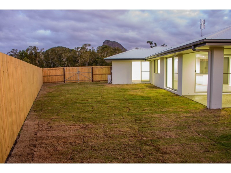 13 Clark Avenue, Glass House Mountains QLD 4518