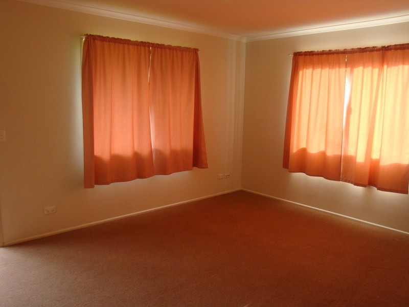 19 Dorson Drive, Mooloolah Valley QLD 4553