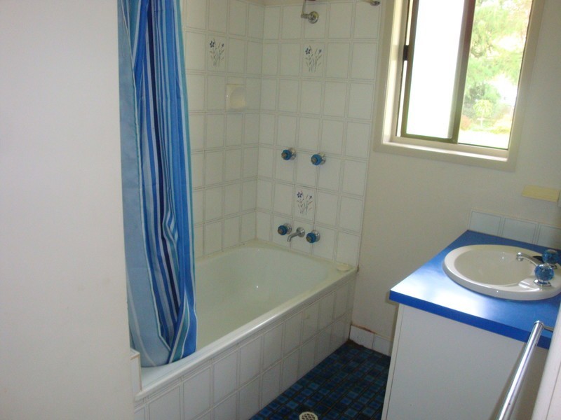 19 Dorson Drive, Mooloolah Valley QLD 4553