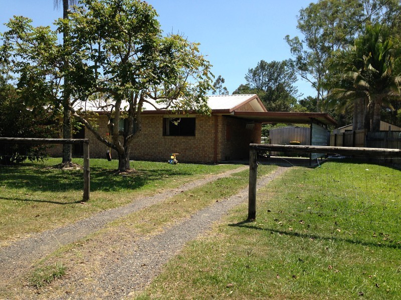 19 Dorson Drive, Mooloolah Valley QLD 4553