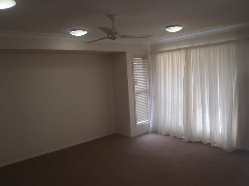 2A Whiteoak Street, Sippy Downs QLD 4556