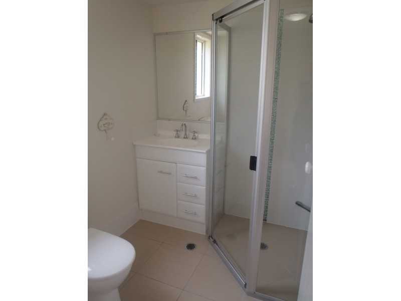 2A Whiteoak Street, Sippy Downs QLD 4556
