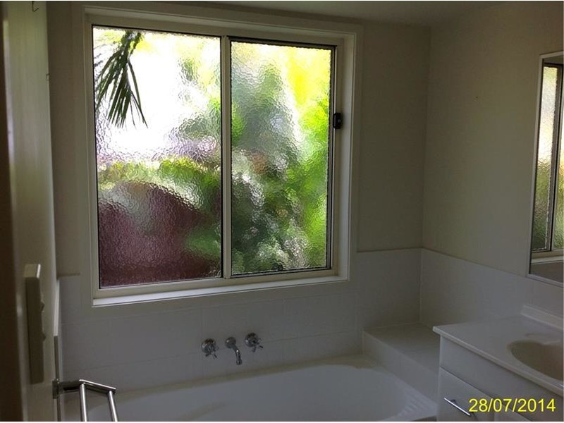 2A Whiteoak Street, Sippy Downs QLD 4556