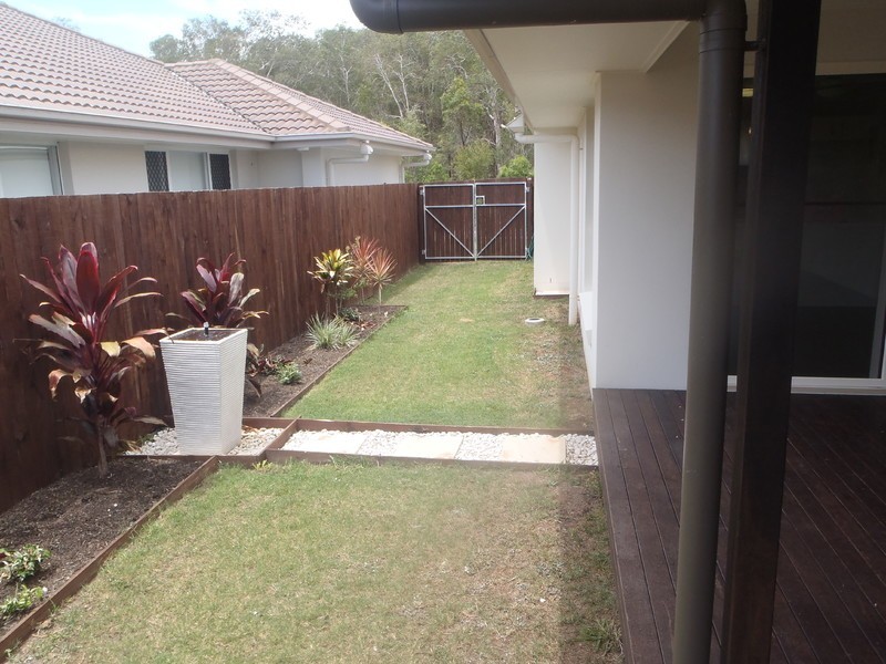 2A Whiteoak Street, Sippy Downs QLD 4556