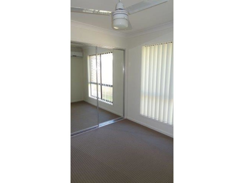 58 Commander Parade, Shoal Point QLD 4750