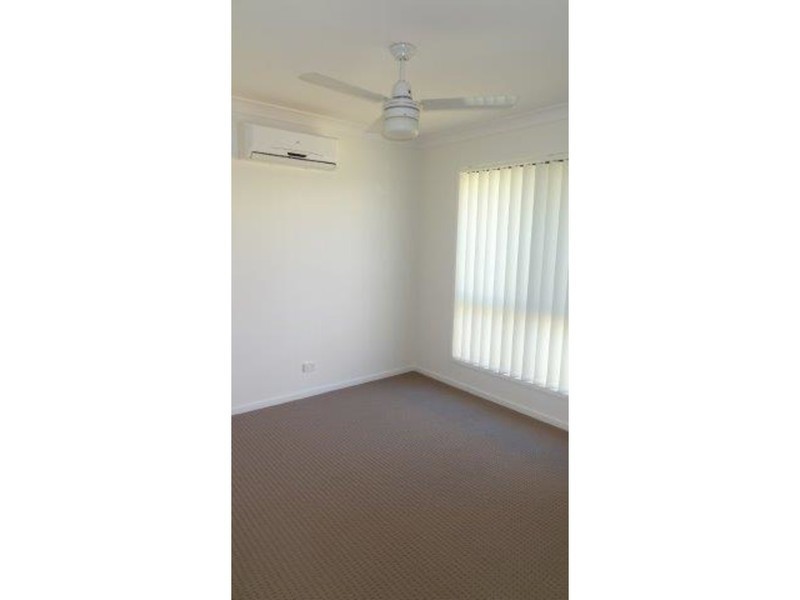 58 Commander Parade, Shoal Point QLD 4750