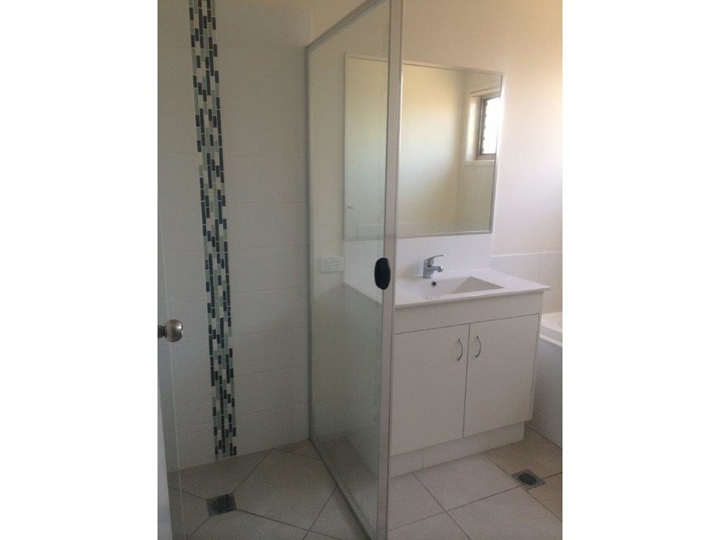 18 Burleigh Court, Blacks Beach QLD 4740