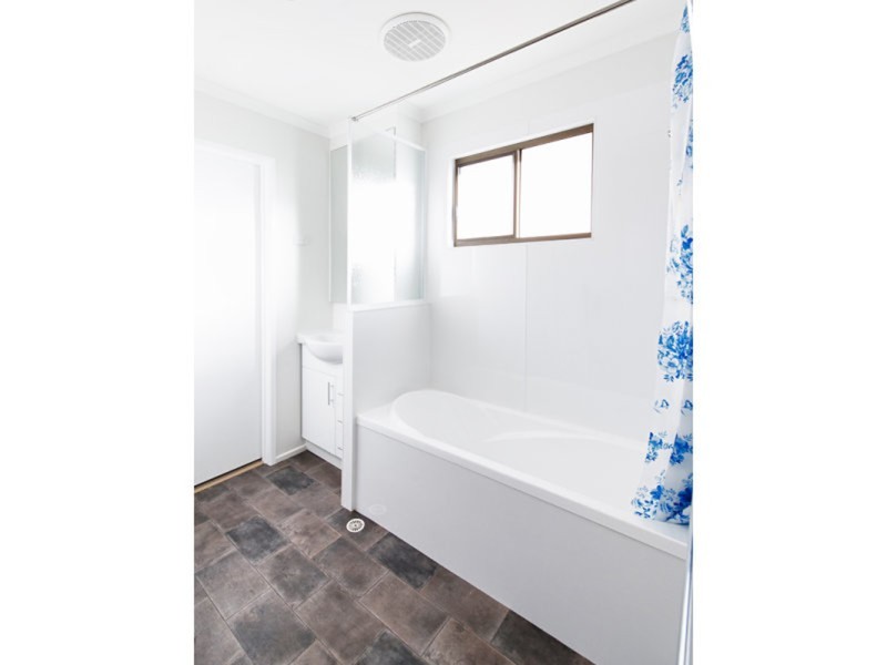 7 Normanby, Mount Pleasant QLD 4740