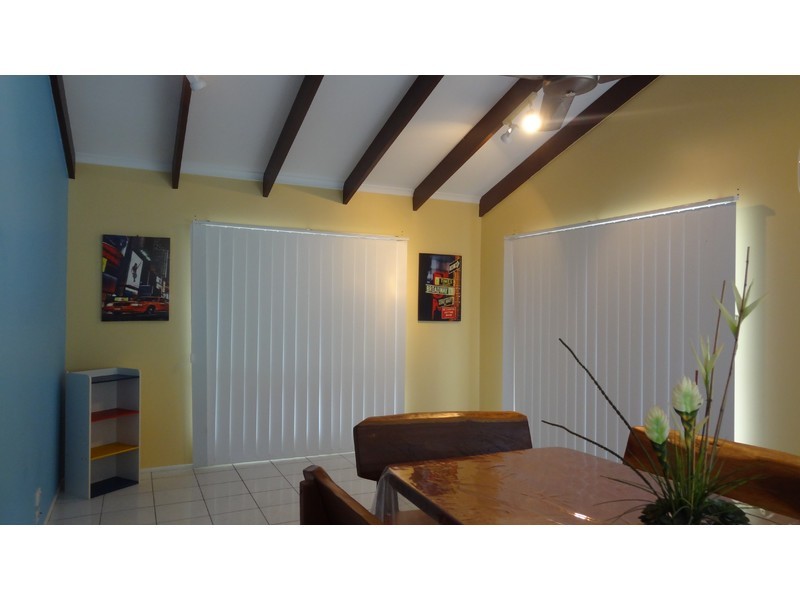 8 Palm Court, Bucasia QLD 4750