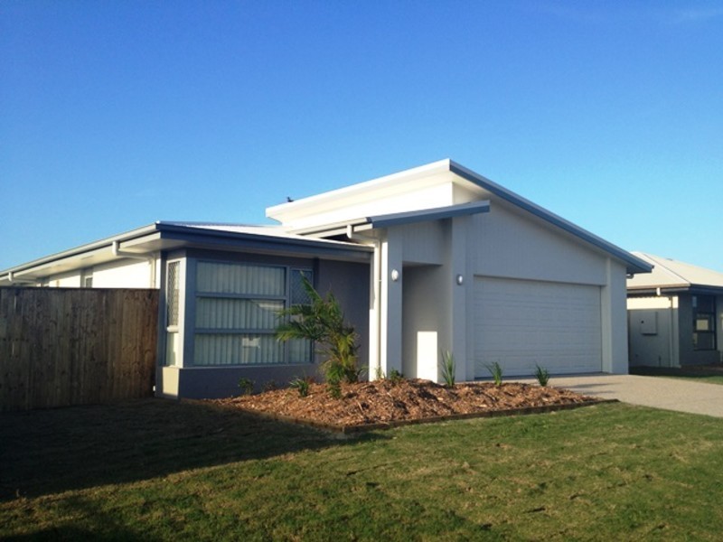 88 Schooner Avenue, Shoal Point QLD 4750