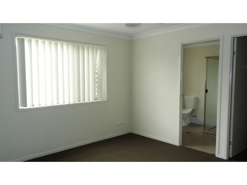 147 Whitehaven Drive, Blacks Beach QLD 4740