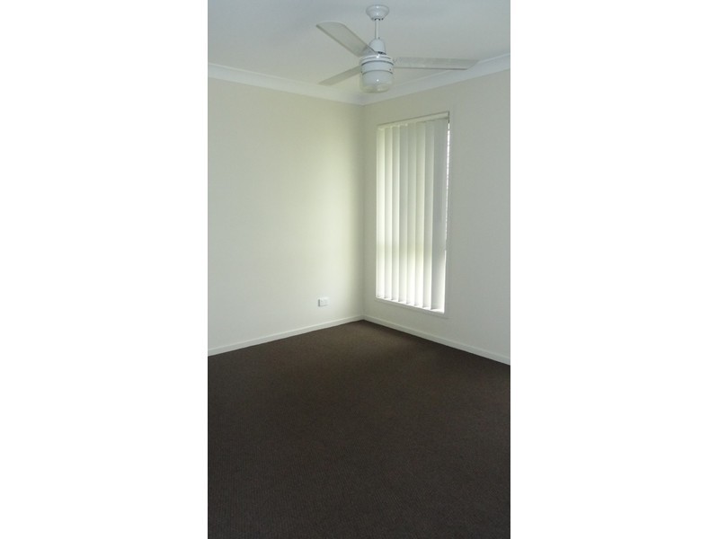 147 Whitehaven Drive, Blacks Beach QLD 4740