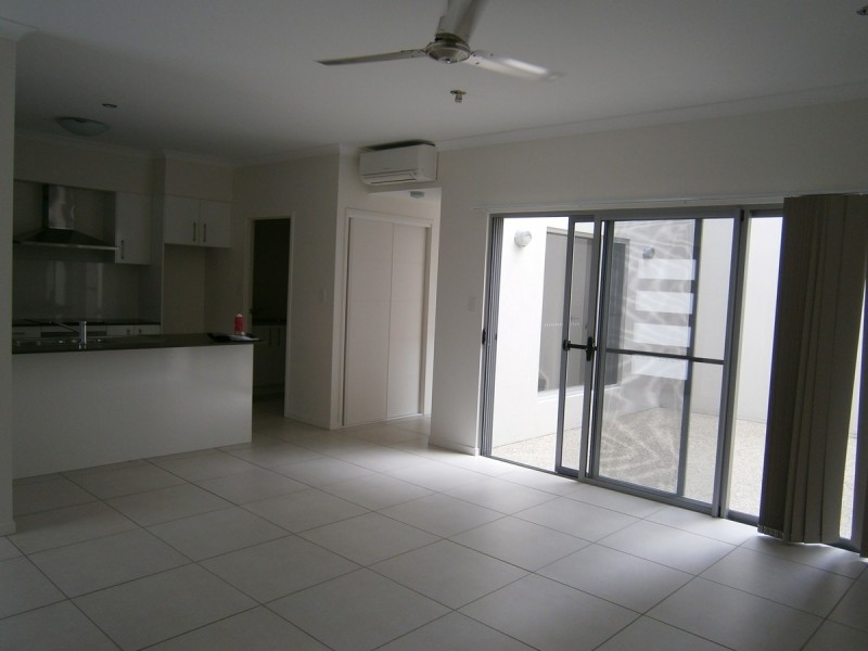 16 Macleay Lane, Maroochydore QLD 4558