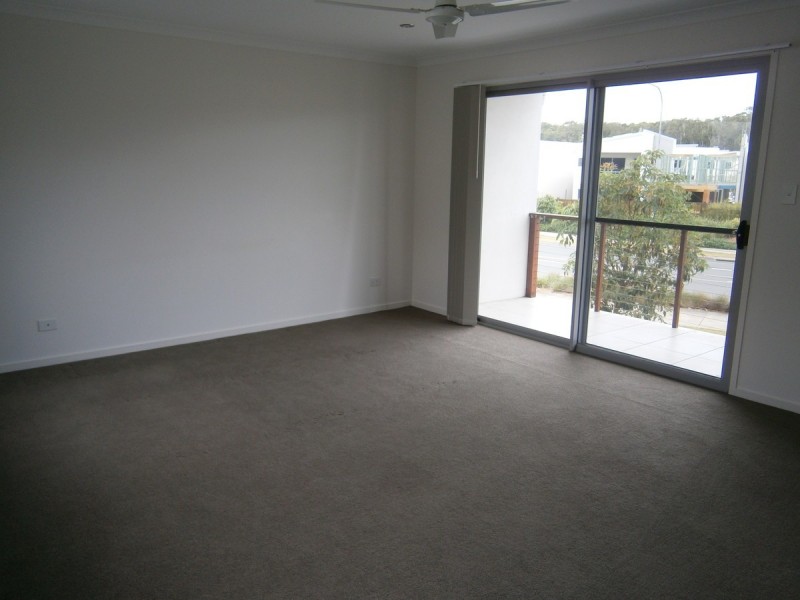 16 Macleay Lane, Maroochydore QLD 4558