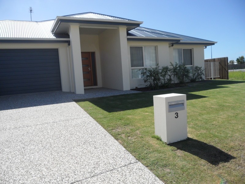 3 Wilshire Place, Pelican Waters QLD 4551