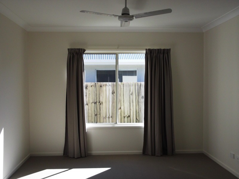 3 Wilshire Place, Pelican Waters QLD 4551