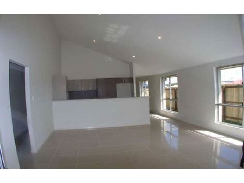 13 Ashby Street, Sippy Downs QLD 4556