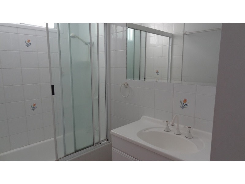 18 Cahill Crescent, Rural View QLD 4740