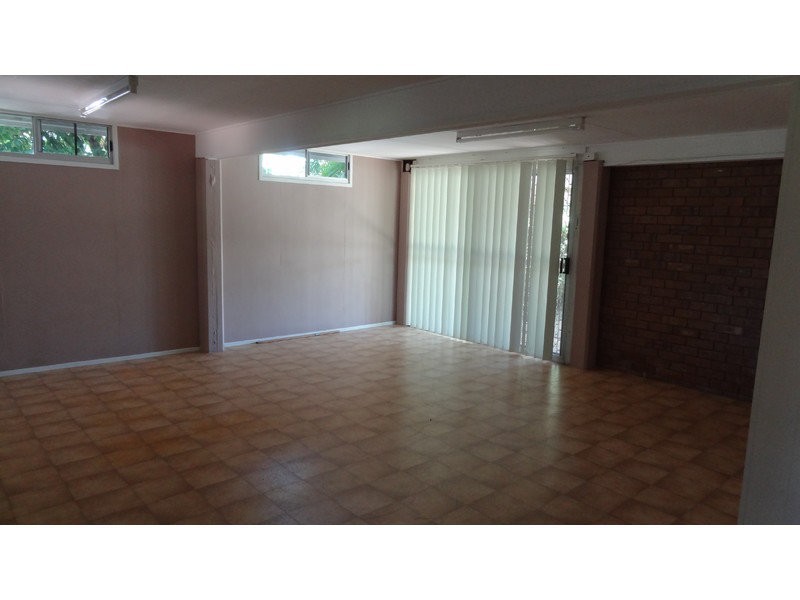 18 Cahill Crescent, Rural View QLD 4740