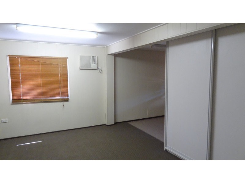 18 Cahill Crescent, Rural View QLD 4740