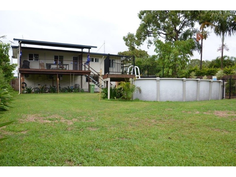 60 Waverley Street, Bucasia QLD 4750