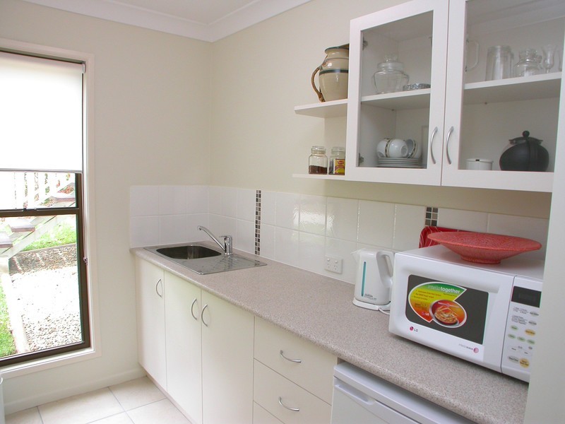 16 Nicolle Court, Mooloolah Valley QLD 4553