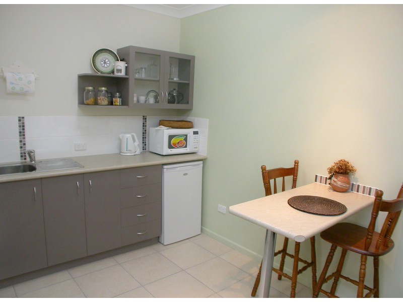 16 Nicolle Court, Mooloolah Valley QLD 4553