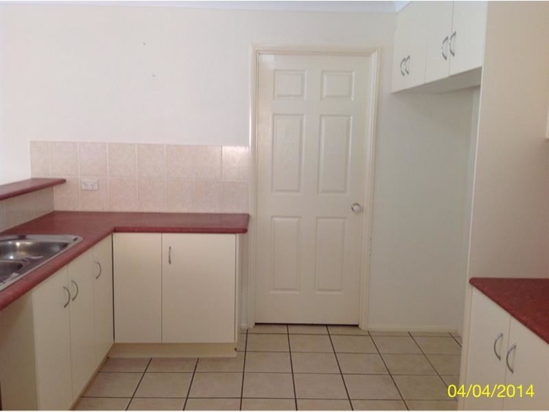 27 Oakgrove Way, Sippy Downs QLD 4556